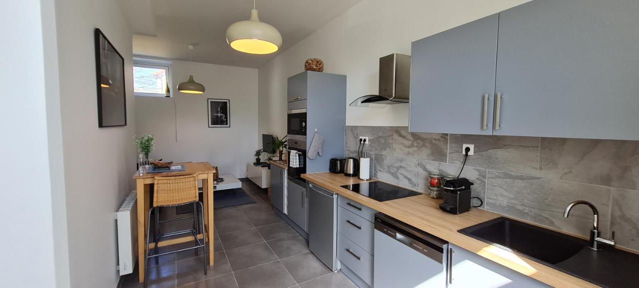 Chez Charles Centre-parking Prive-hospices-gare Apartment